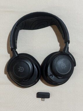 SteelSeries Arctis Nova 7 Wireless Gaming Headset with USB-C Dongle